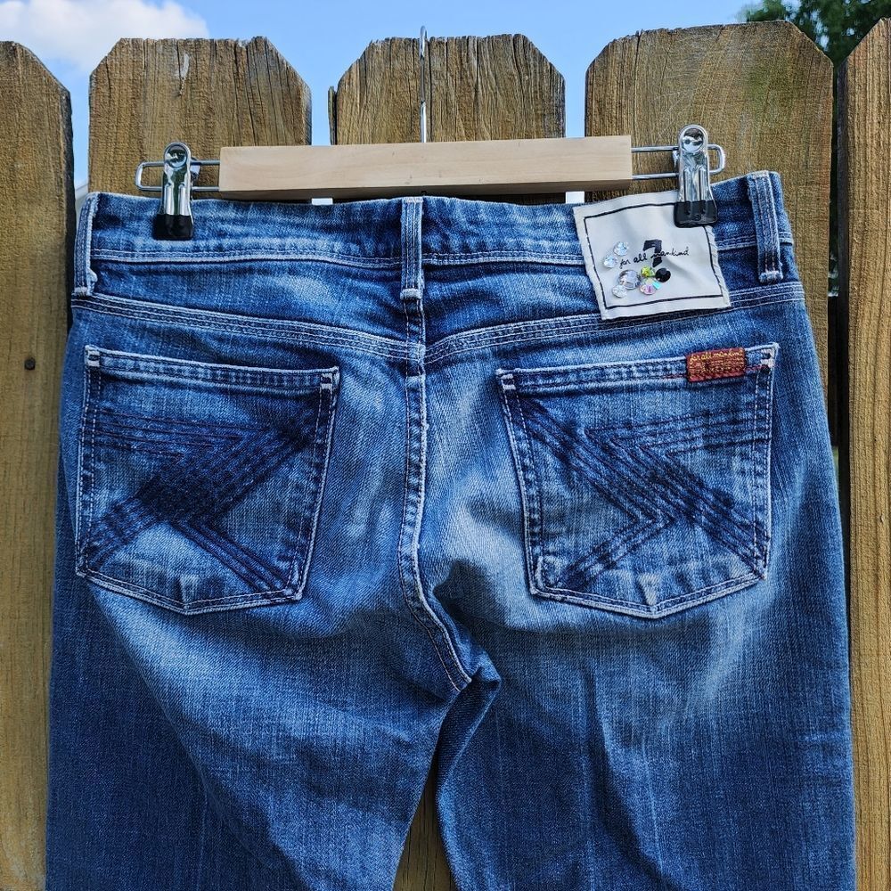 7 For all Man Kind Jeans Unique. Distressed hem Size 27 - Picture 5 of 6